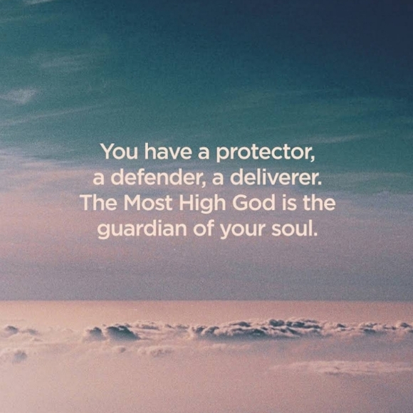 🎀 Meet your Posher, Lacy & Smurf  POSHMARK AMBASSADOR ⭐️ - Picture 12 of 12